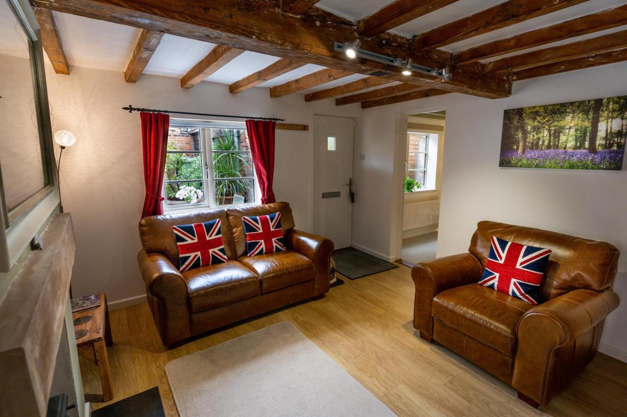 Southwell Holiday Cottage - Lavender Cottage ภายนอก รูปภาพ