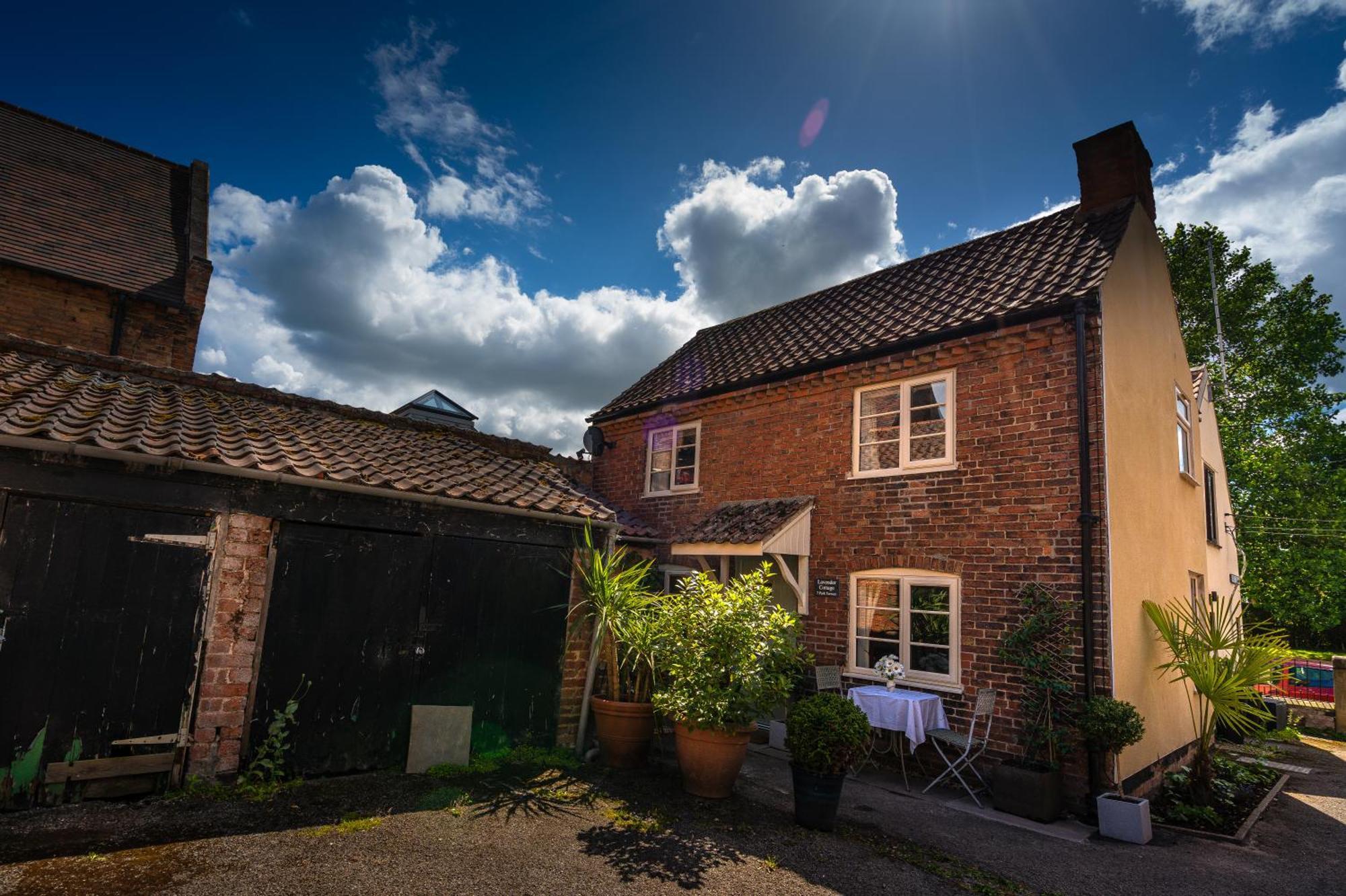 Southwell Holiday Cottage - Lavender Cottage ภายนอก รูปภาพ