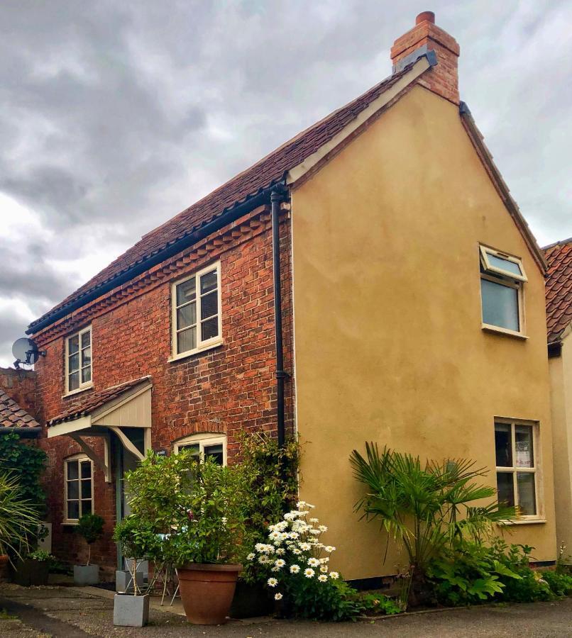 Southwell Holiday Cottage - Lavender Cottage ภายนอก รูปภาพ